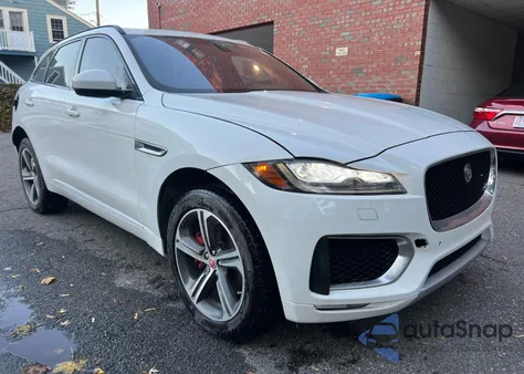 2017 Jaguar F-Pace S из США, поврежденный, VIN SADCM2BV3HA893197
